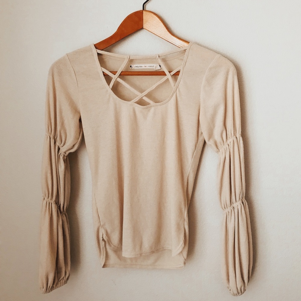 CHELSEA & VIOLET Top